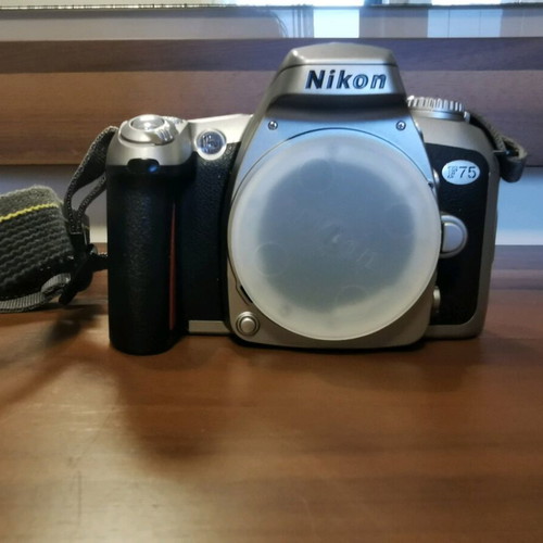 Sony F 75 35mm SLR camera with autofocus like new