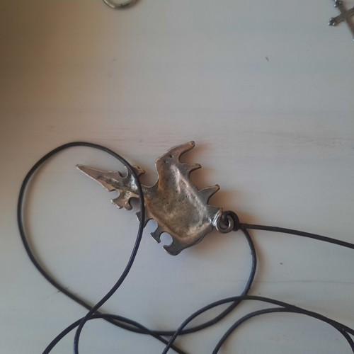 Pendant with Lion Symbol used from FFVIII