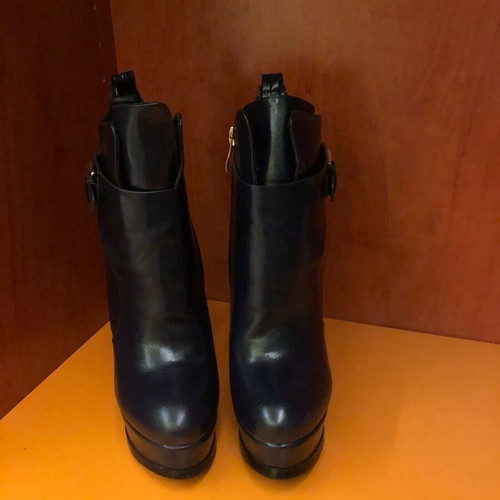 High-heeled ankle boots like new, size 37, with zipper