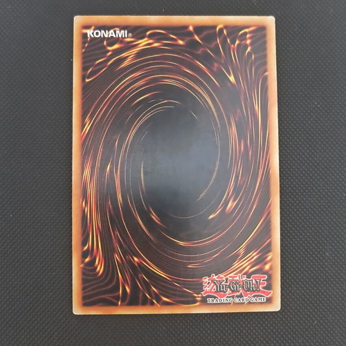 Dark Magician Yu-Gi-Oh card like new