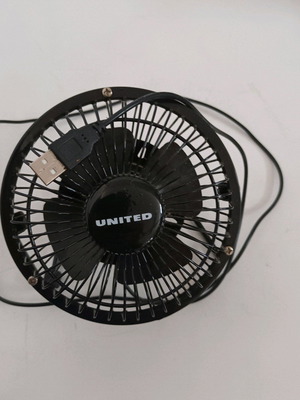 United 4" Mini USB Fan like new with cable for computer