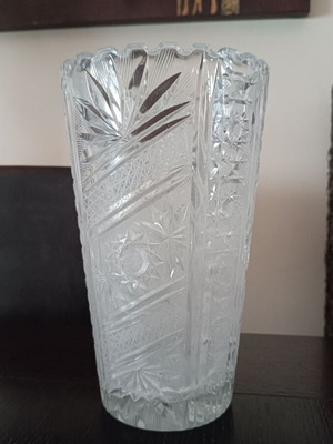 Crystal vase used, height 26cm, top diameter 16cm