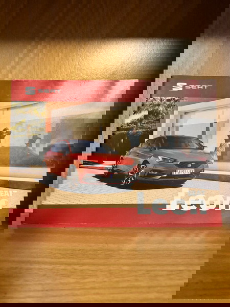 Κατάλογος νέο Seat Leon