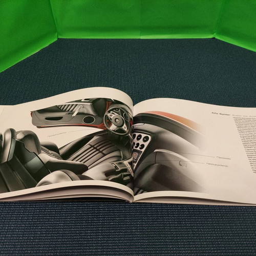 Alfa Romeo Spider official illustrated brochure like new