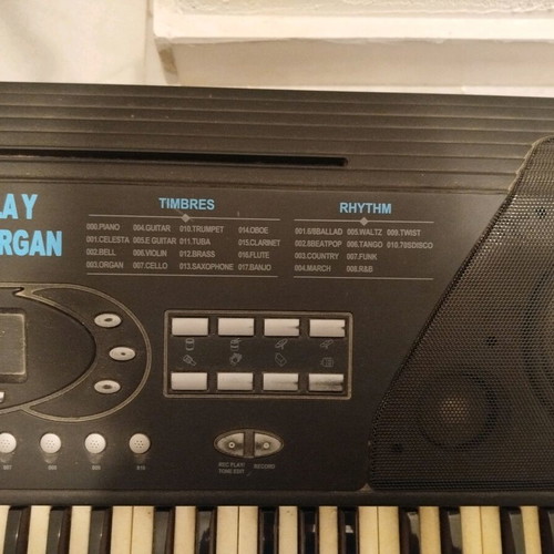SK9000 keyboard used, one key not working