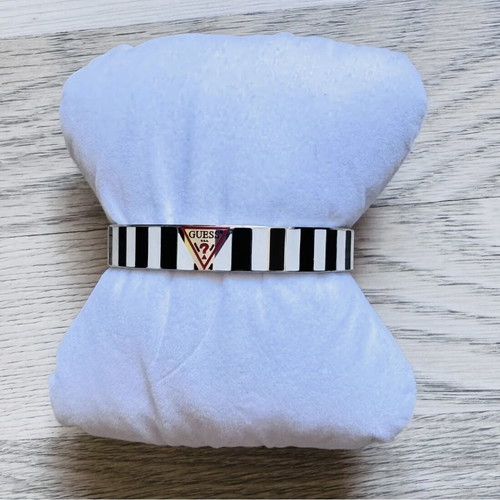 Guess enamel cuff bracelet, white and black striped