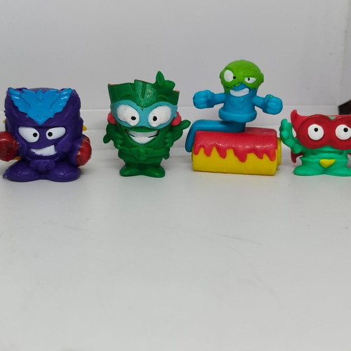 Superzings Superthings collectible figures set of 15 like new