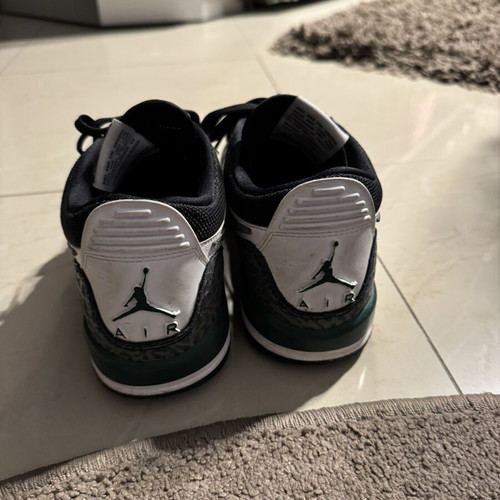 Nike Air Jordan Legacy 312 sneakers like new, boys' size 37.5