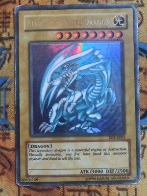 Blue Eyes White Dragon Ultra Rare SDK κάρτα Yu-Gi-Oh!