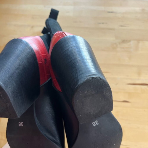 Black leather Vavoulas boots used, size 36