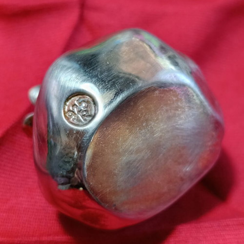 Decorative pomegranate