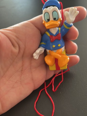 Donald Duck vintage hanging figure like new