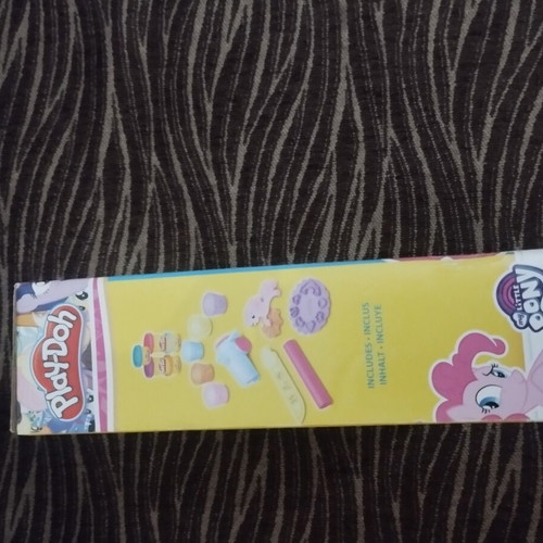 My Little Pony Play-Doh Pinkie Pie Cupcake Party new