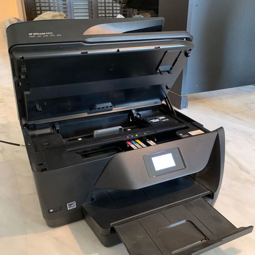 HP OfficeJet 6950 multifunction printer like new with Wifi and LAN
