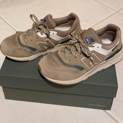 New Balance 997H women's athletic shoes like new, size 37