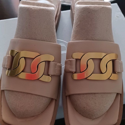 Favela beige leather sandals size 36 like new with gold buckles