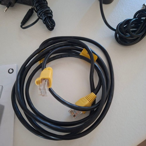 Vodafone Power Station Wi-Fi 6 and Nokia G-010G-R Optical Network Terminal like new