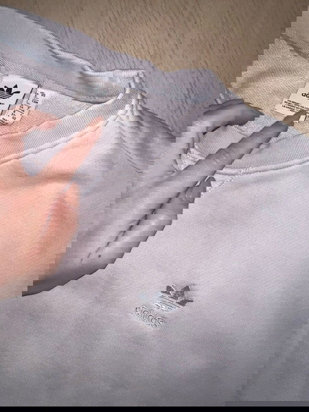 Adidas sweatshirt