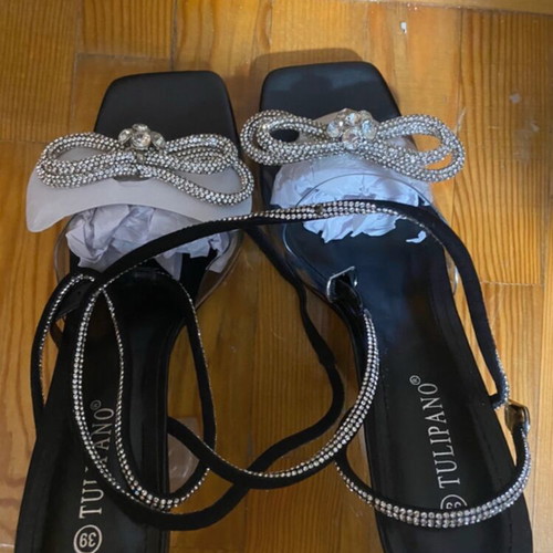 Sandal with laces new, black, size 39, pump style