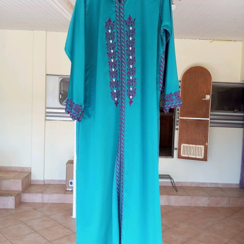 Caftan from Morocco satin silk petrol with purple embroidery and hood new XL