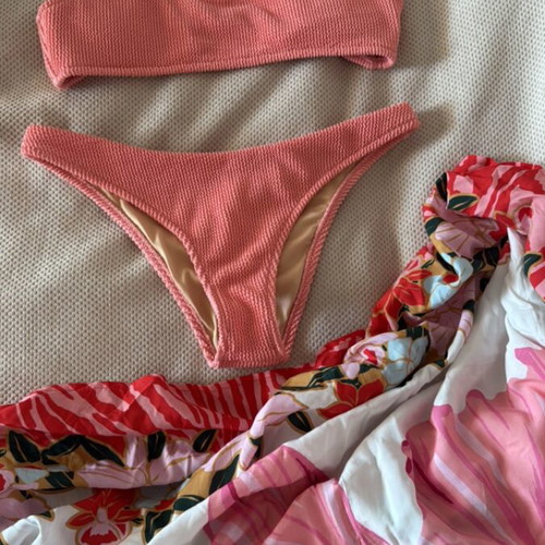 Rythm swimsuit used, pink, size M with pareo