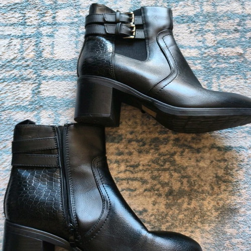 Women's ankle boots like new, black, size 38