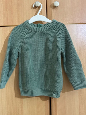 Orchestra sweater 23M like new