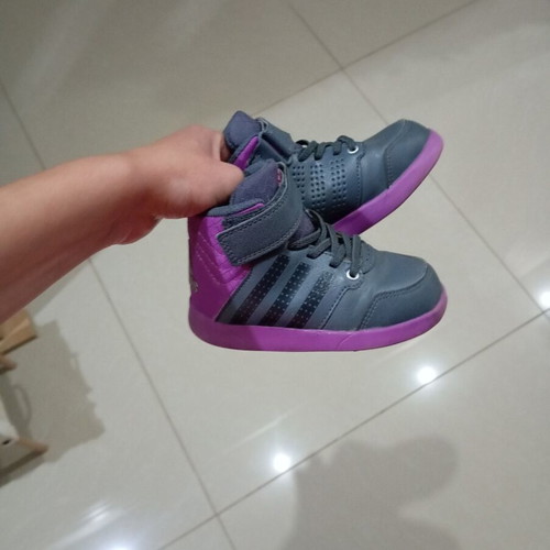 Adidas girls' boots size 23 like new, gray purple athletic