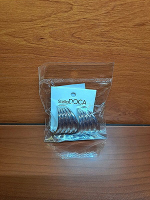 Stella Doca earrings new, silver