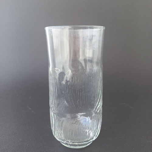 Set of 8 vintage water and wine glasses like new, glass