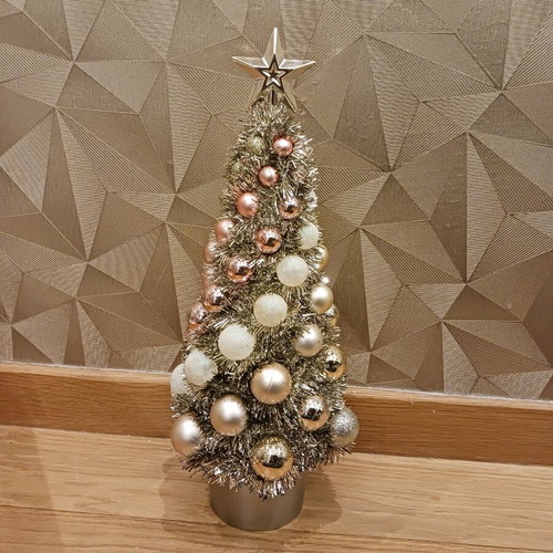Christmas tree new