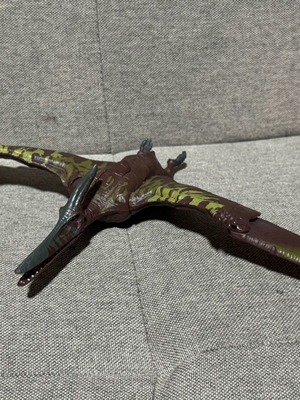 Jurassic World Sound Strike Pteranodon dinosaur used
