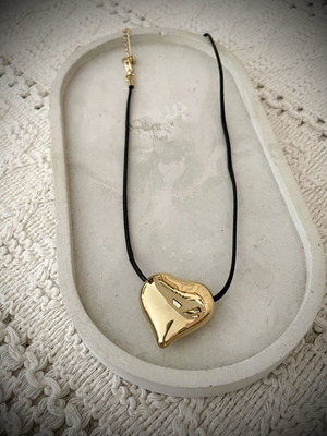 Handmade heart necklace with leather, new, black and gold
