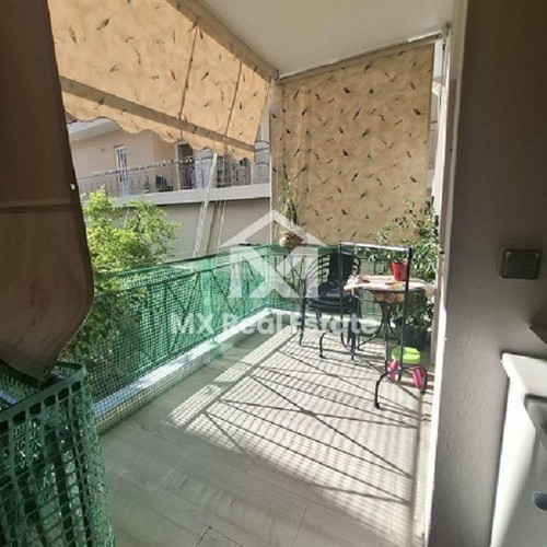 Apartment renovated ground floor 108 m² Keratsini Kokkino Vrachos
