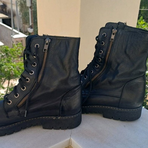 Women's black leather boots with laces Tsakiris Mallas used