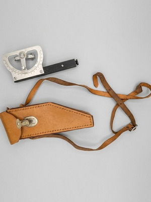 Abney Level Topographic Clinometer vintage used with leather case