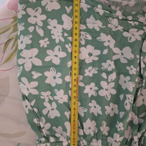 Celestino floral shorts like new, size S-M, viscose fabric