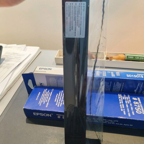 Epson No8750 black ink ribbons like new, set of 2