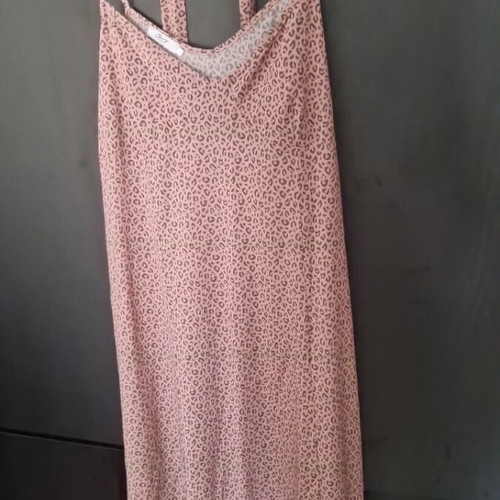 Animal print dress Cherry like new, lightweight summer, size M L