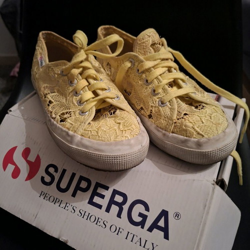 Superga Lime lace shoes used, size 38, yellow