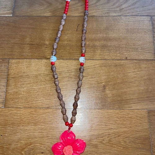 Pin Up Handmade Necklace Summer Red with Brown Wooden Beads