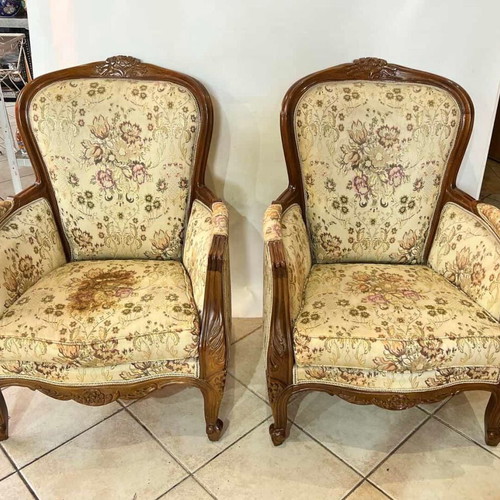 Set of 2 armchairs used with carved wooden details 97x70x54
