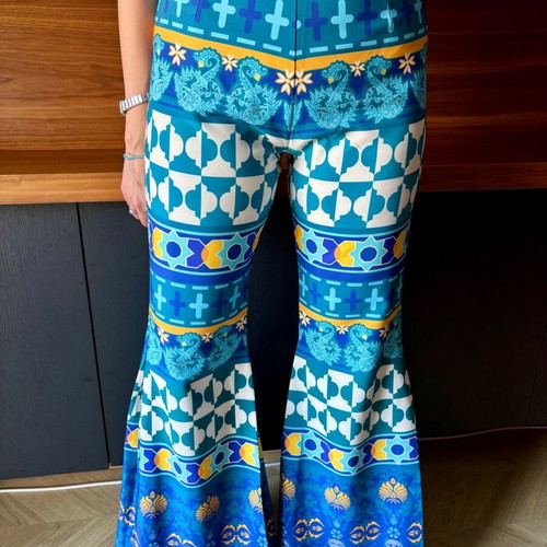Mirac pants like new, elastic with side zipper, sizes s/m