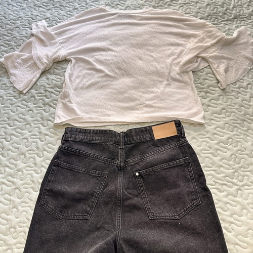Bershka blouse and H&M denim shorts set size M like new