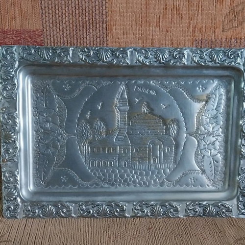 Carved tray from Ioannina like new