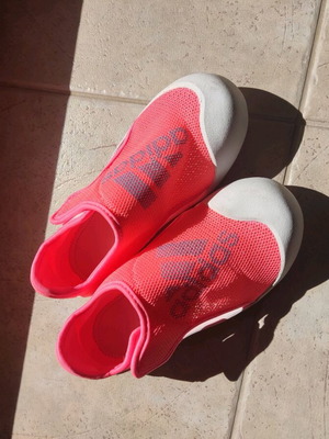 Adidas kids shoes new, size 31, red