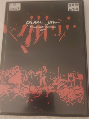 Pearl Jam DVD like new, pop genre