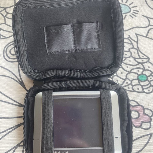 Garmin nüvi GPS car navigation device used, vintage model 200/250/260
