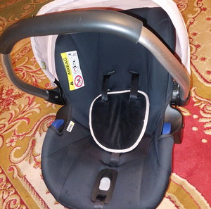 Βρεφικό/παιδικό κάθισμα αυτοκινήτου Hauck Comfort Fix 0-13kg + βάση ISOFIX