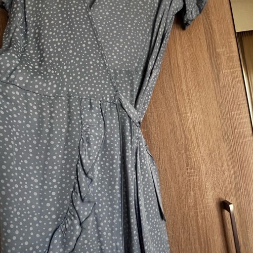 Lynne polka dot dress light blue like new, size L